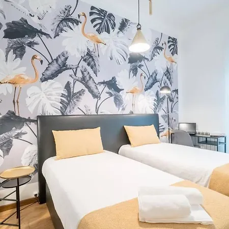 Beautiful Near The Center Of Apartment Lisbon