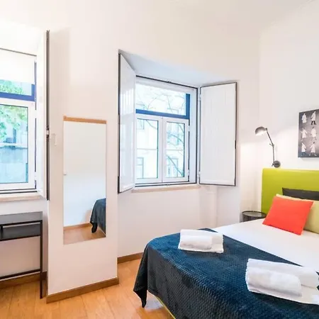 Beautiful Near The Center Of Apartment